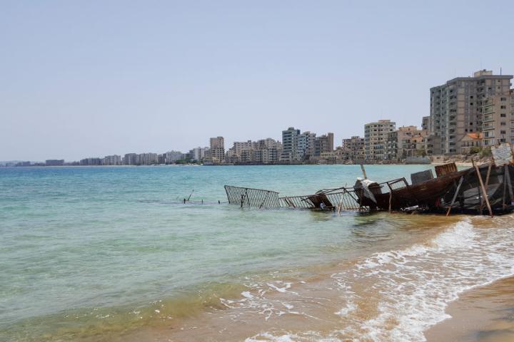 Paisaje playero de Varosha en una imagen de archivo