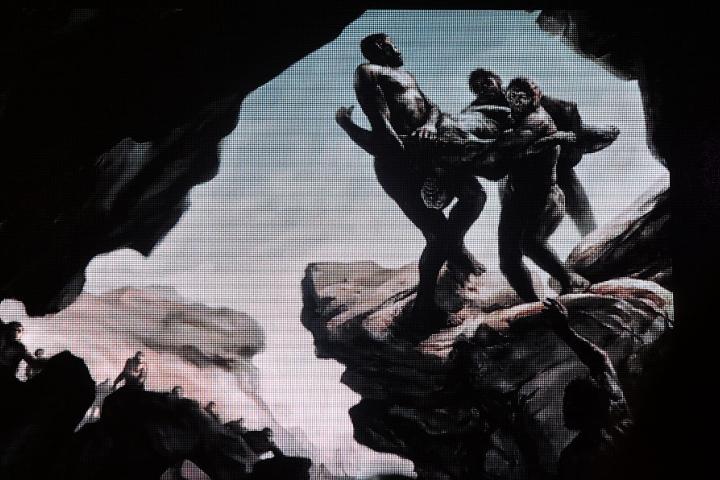 Recreación de varios 'Homo naledi'.