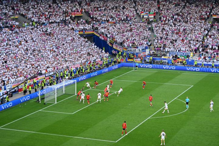 Momento del gol de Wirtz, con Alemania metida en el área española