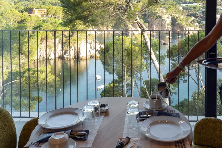 Vistas desde una de las terrazas del Parador de Aiguablava.