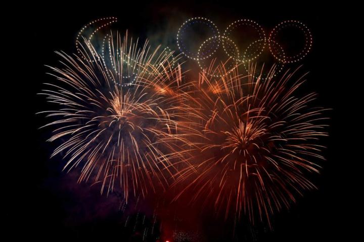 Celebración parisina con toque de Juegos Olímpicos