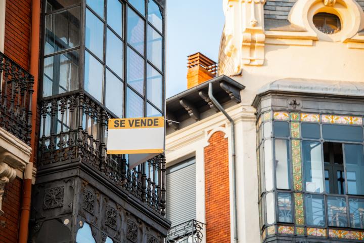 Cartel de 'Se vende'.