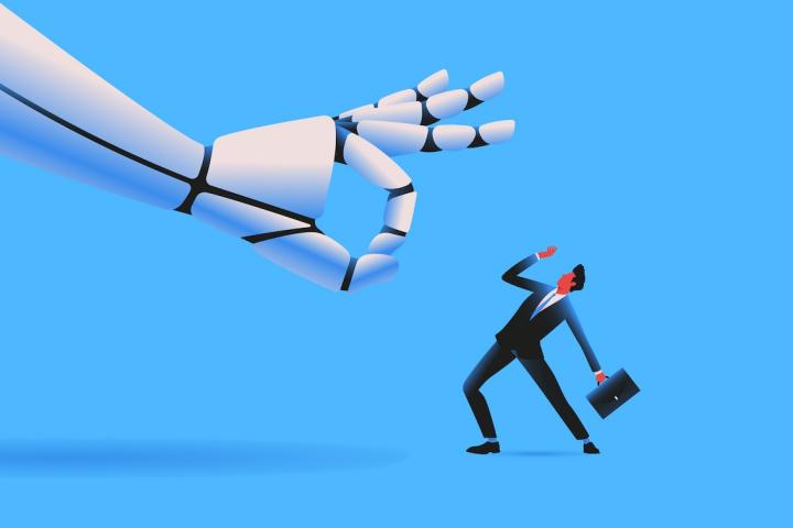 Una empresa que quiso probar la semana laboral de cuatro días termina despidiendo a un empleado por tener dos trabajos