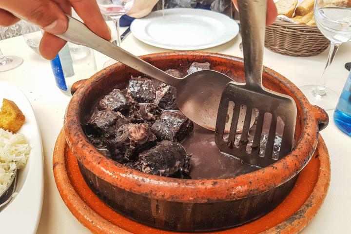 Un plato de lamprea.