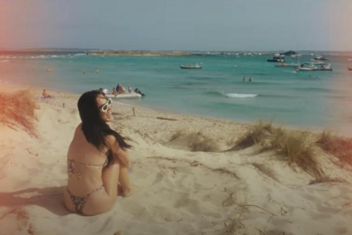 Katy Perry, en el videoclip de 'Lifetimes'.