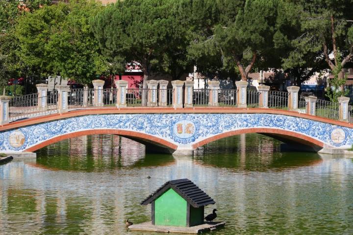 Imagen de archivo del lago del parque de La Alameda, en Talavera de la Reina.