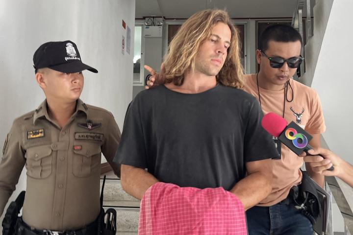 Foto de archivo de Daniel Sancho siendo detenido en Tailandia.