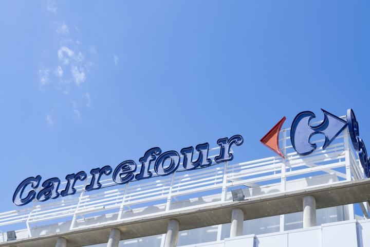Carrefour.