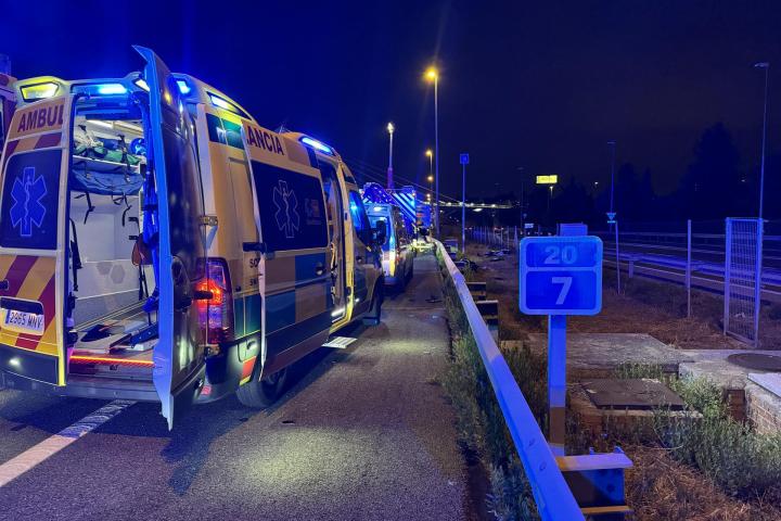 Servicios de emergencia en el accidente.