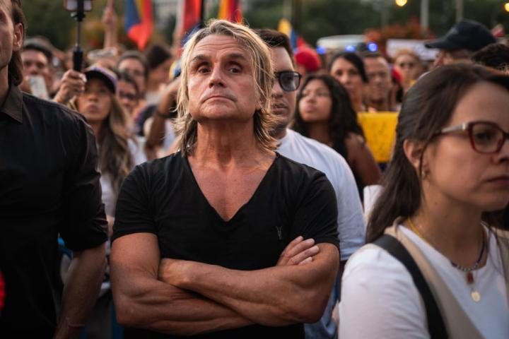 Nacho Cano durante las protestas en Madrid contra Nicolás Maduro.