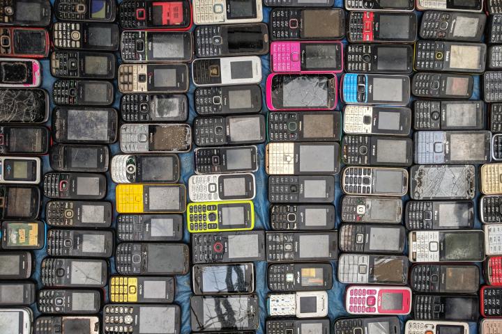 Colección de móviles antiguos.