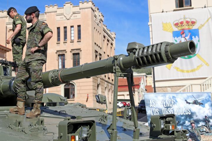 Imagen de archivo de un vehículo de combate Centauro, (tipo VRCC: Cavalry Reconnaissance and Combat Vehicle), en una exhibición en Barcelona.