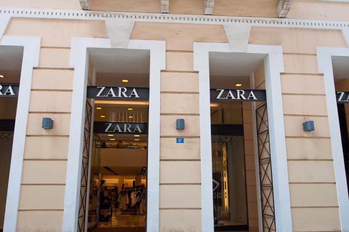 Tienda de Zara en Atenas, Grecia