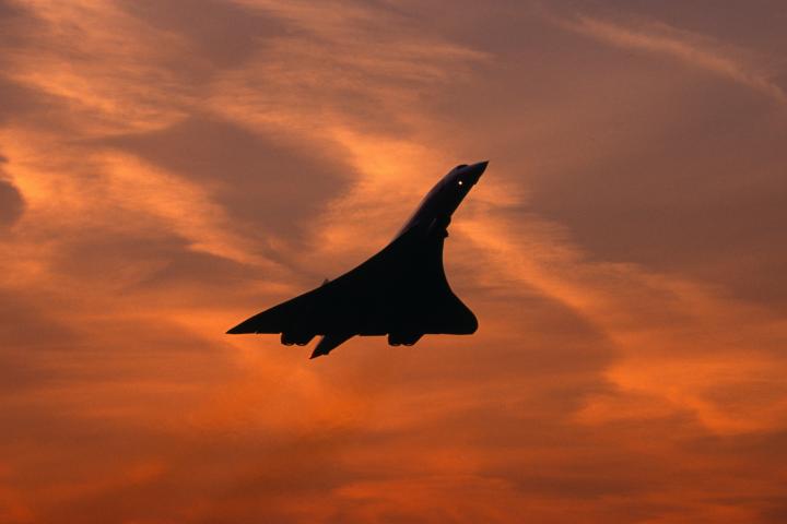 Imagen del Concorde sobrevolando los cielos.