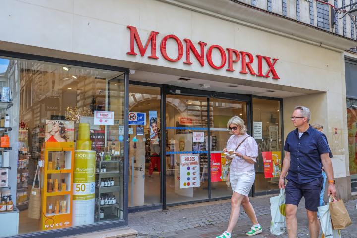 Un supermercado Monoprix en Burdeos, Francia.
