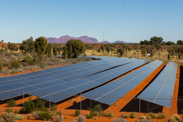 Extensión de paneles solares en Australia
