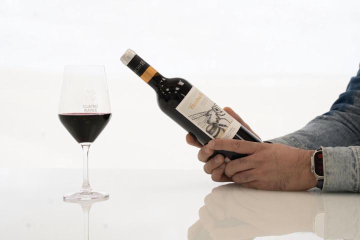 Cuatro Rayas Organic Tempranillo.