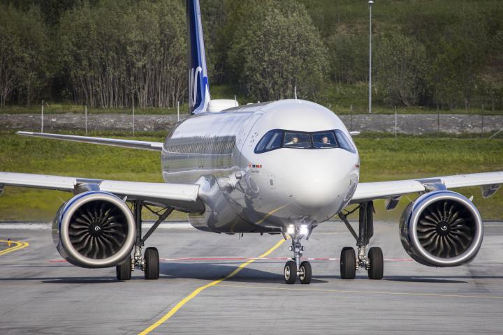 Imagen de archivo de un avión Airbus A320, de SAS Scandinavian Airlines.