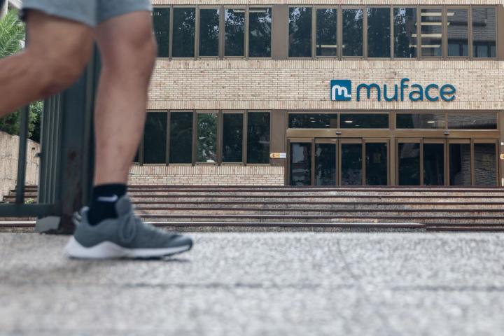 Fachada del edificio de Muface, en Juan XXII (Madrid).