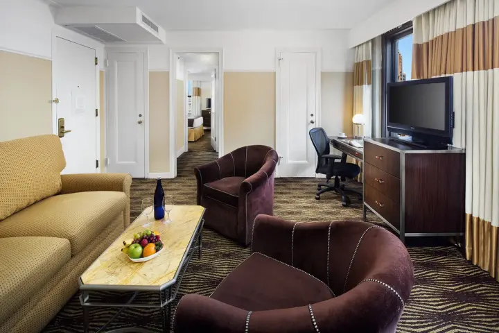 Recreación virtual de una de las habitaciones del Wyndham New Yorker Hotel