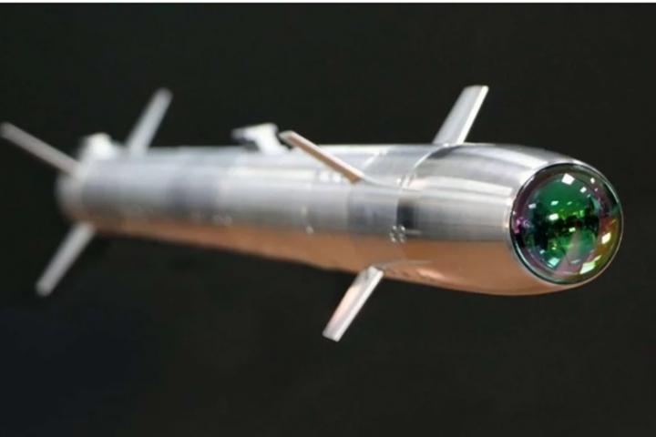 El micromisil desarrollado por Aertec para la Armada Española.