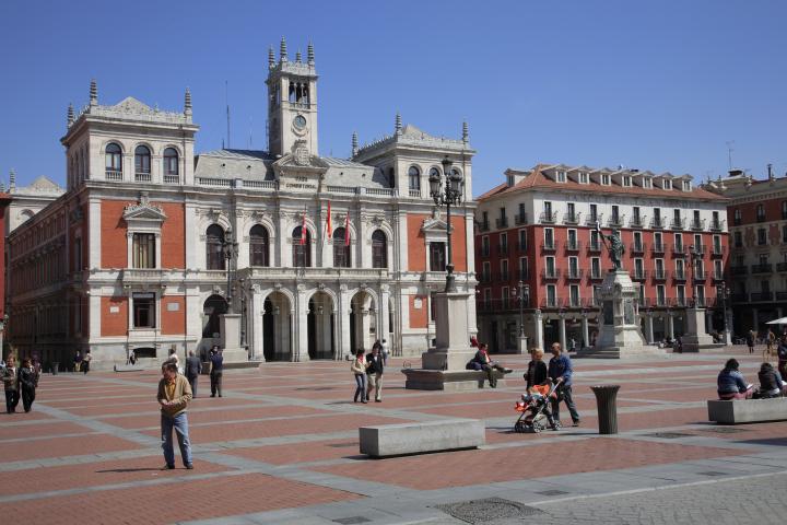 Fachada del Ayuntamiento de Valladolid.