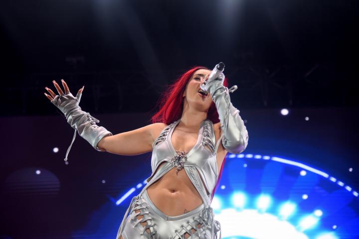 La cantante Lola Índigo, durante un concierto en una imagen de archivo.