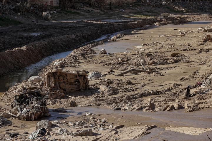 Imagen de archivo de una escena de destrucción de la dana en Paiporta (València).