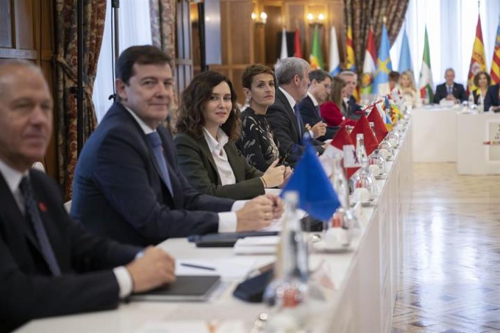 Mesa de presidentes en Santander este viernes
