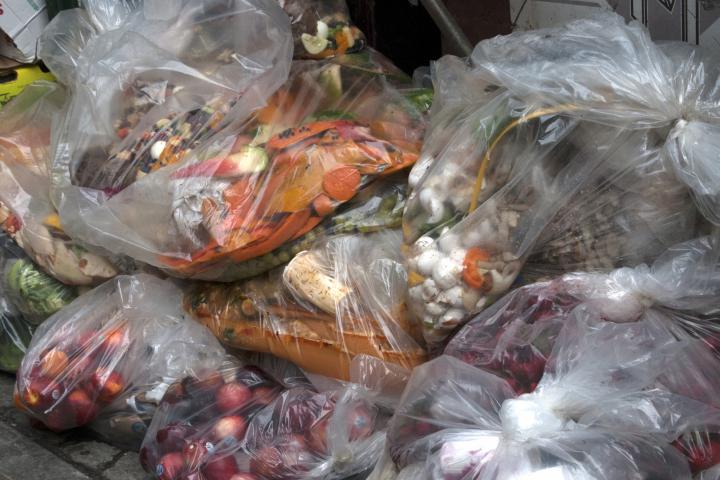 Imagen de los residuos de un supermercado.