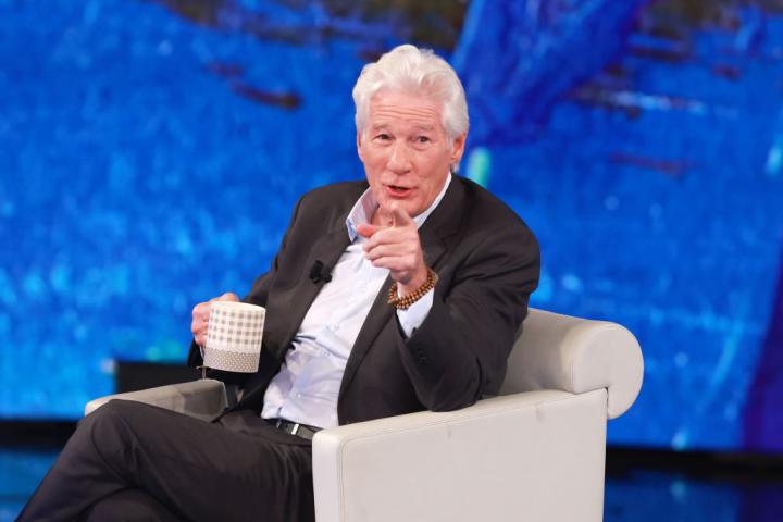 El actor Richard Gere, durante su entrevista en el programa italiano 'Che Tempo Che Fa', en Nove Studios, Milán (Italia).