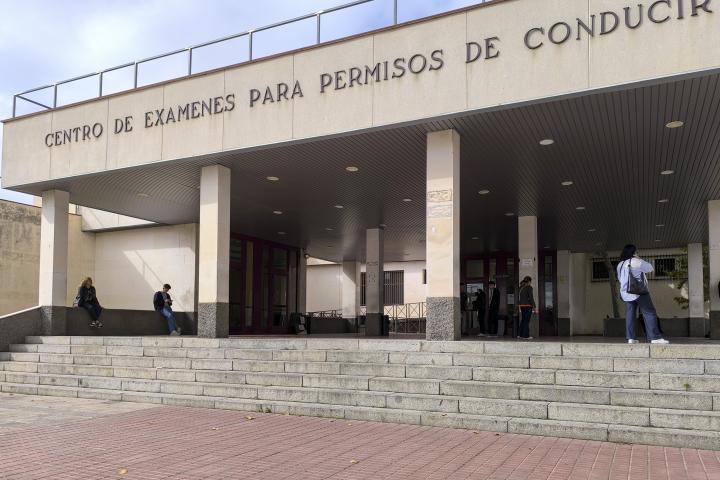 Centro de exámenes de la DGT.