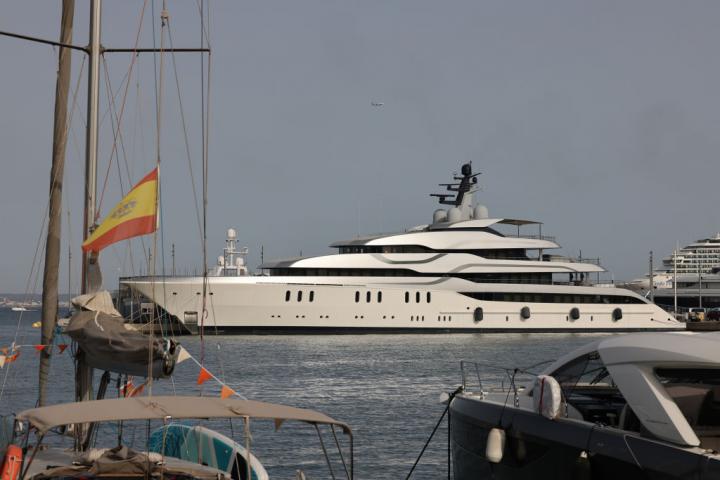 El yate de lujo 'Tango' de Viktor Vekselberg