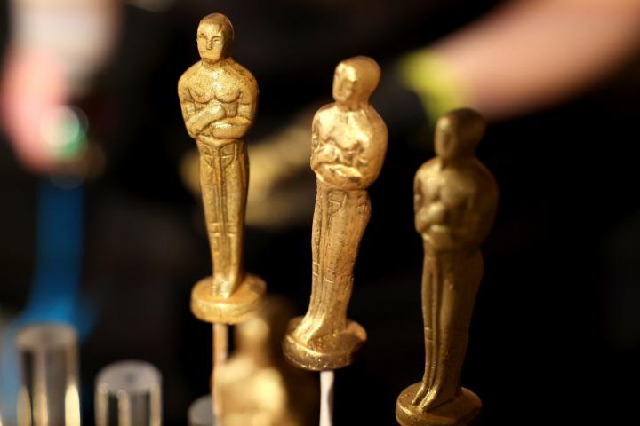 Aperitivos con forma de estatuillas de los Oscar.