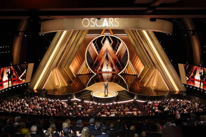Arranque de la gala de los Premios Oscar 2025