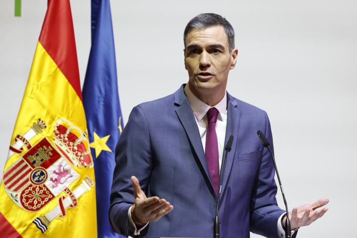 El presidente del Gobierno, Pedro Sánchez, interviene durante el acto de entrega de los XI Premios Cepyme en Madrid.