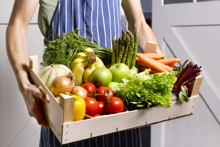 Una cesta de verduras.