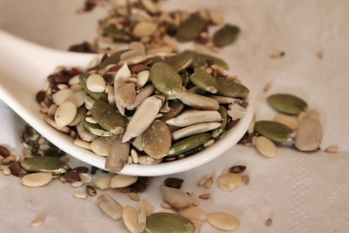 Pipas de girasol y pipas de calabaza.