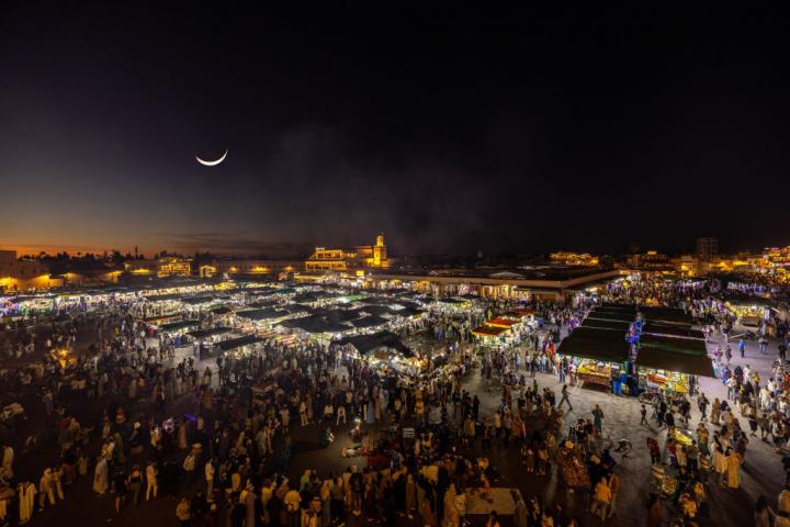 Vista aérea de la Plaza de Yamaa el Fna, en Marrakech.