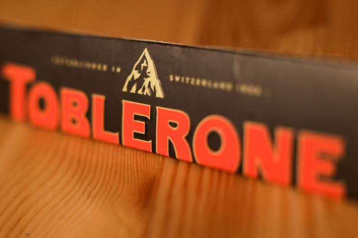 Imagen de archivo de una tableta de Toblerone.