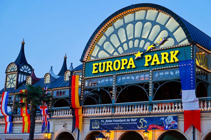 Imagen de archivo de un acceso al parque alemán Europa Park.