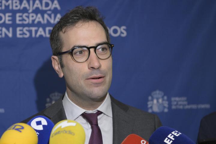 El Ministro de Economía de España, Carlos Cuerpo, hace una semana en Washington.