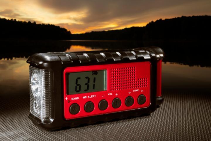 Esta es la mejor radio de emergencia de Amazon