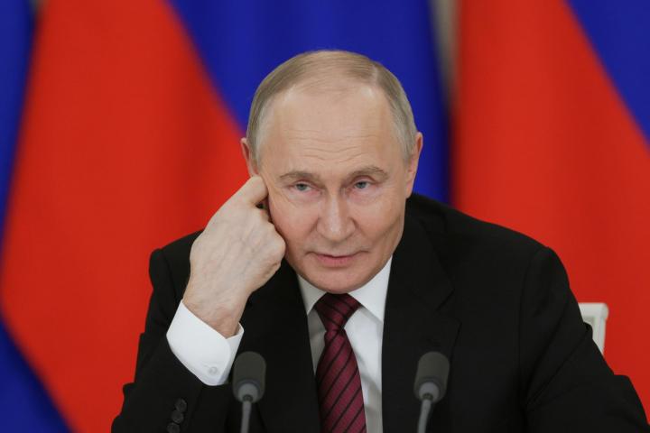 Declaración institucional de Vladimir Putin, el 11 de mayo.