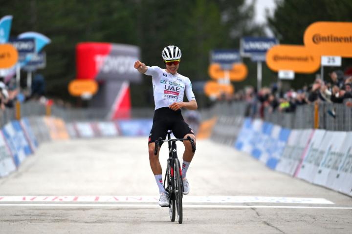 Juan Ayuso, victorioso en la reciente Tirreno Adriático
