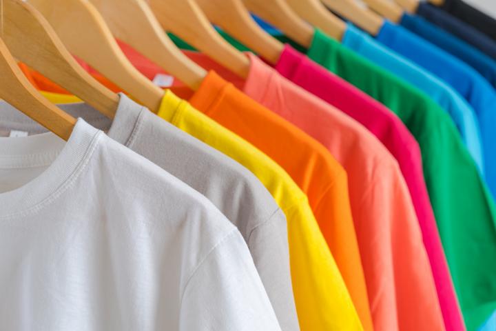 Camisetas de colores
