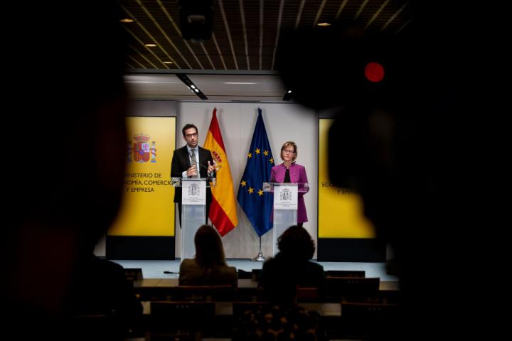 Carlos Cuerpo, en una reciente reunión con miembros de la Comisión Europea