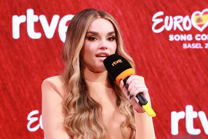 Melody, durante su rueda de prensa del lunes 26 de mayo de 2025 tras su paso por Eurovisión.