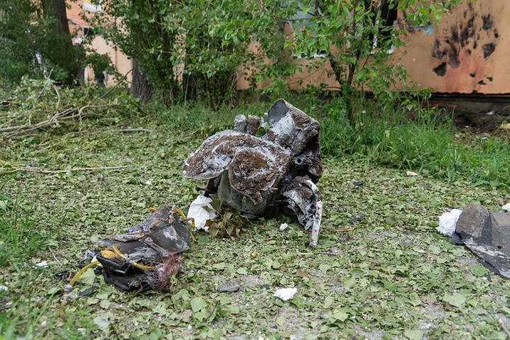 Resto de uno de los drones que usó Rusia en el bombardeo sobre Járkov.