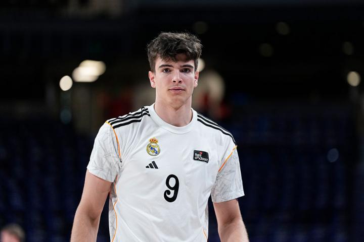 El jugador español del Real Madrid, Hugo González.